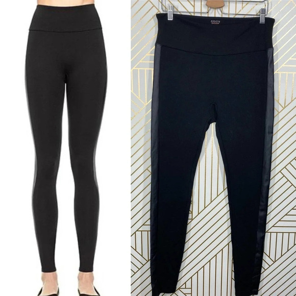 ASSETS by Spanx Racing Stripe Leggings Black - Picture 1 of 12